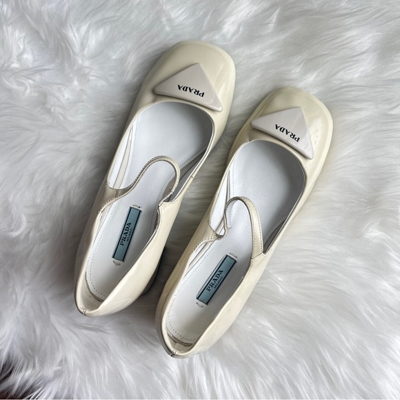 Prada Mary Jane heels - Picture 2 of 12